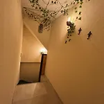 L'alcove Secrete Medievale Avec