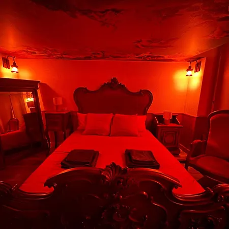 L'alcove Secrete Loveroom Avec Apartment Cusset