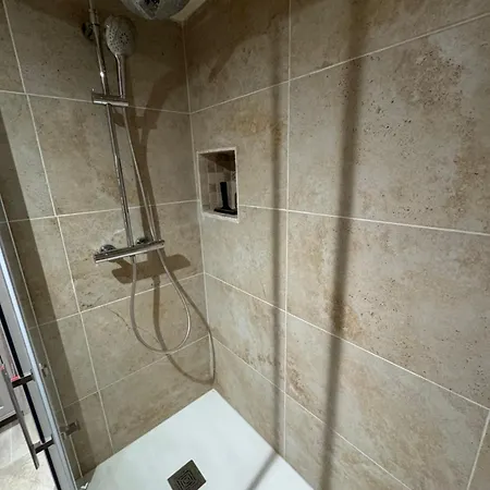L'Alcove Secrete Loveroom Avec Spa Apartman *