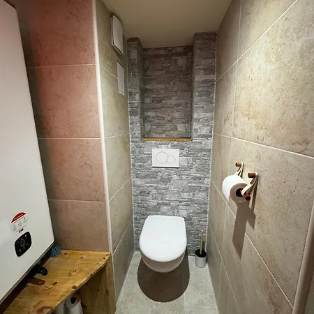 L'alcove Secrete Loveroom Avec Cusset