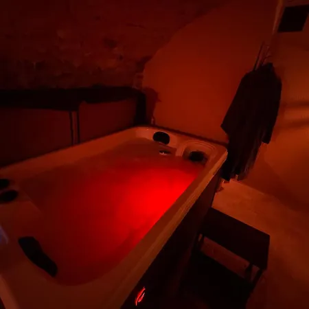 Apartment L'alcove Secrete Loveroom Avec
